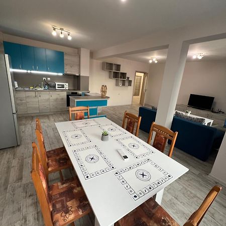 Апартамент Трапезица Скай Veliko Tŭrnovo Exterior photo